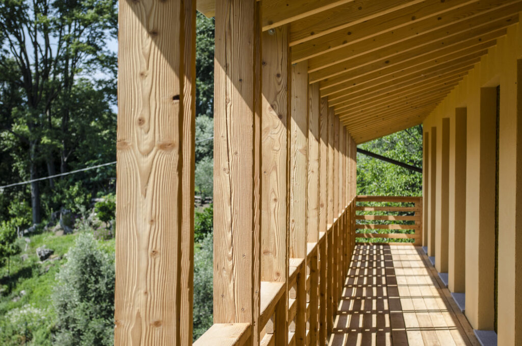 sopraelevazione in legno moderna